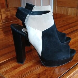 Alice + Olivia Suede High Heel Peep Toe Shie - 38.5